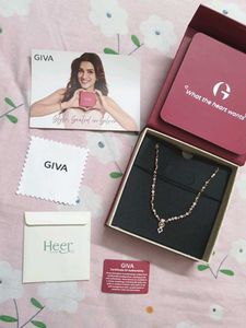 New 925 silver Giva Necklace fully