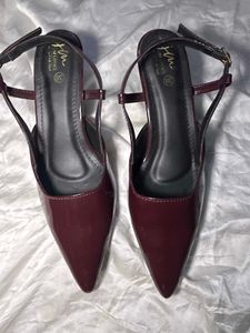 Chic Burgundy Patent Slingback Heels
