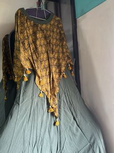 Stylish Tasseled Dress
