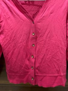 V-Neck Pink Button-Up Cardigan/shrug
