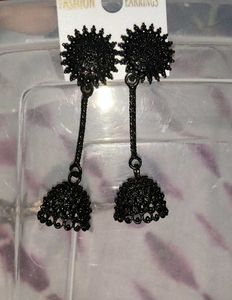Elegant Black Dangle Earrings