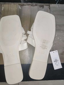 Primark Cream Slides with Gold Detail(UK)