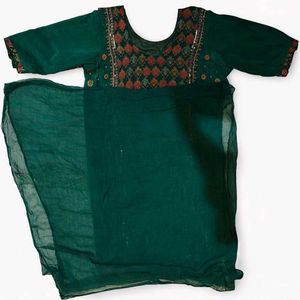 “Dark Green Embroidered Ethnic Suit Set with Dupat