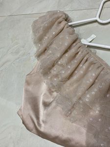 HM One-Shoulder Top