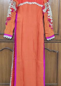 Designer Kurta Set with Intricate Embroidery