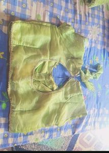 New Zimmi Choo Saree With Stitched Blouse
