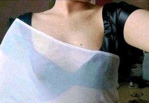Satin Non Padded Backless 1 Hook Deep Neck Blouse