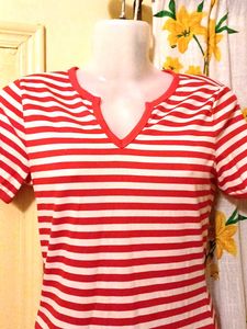 Striped V-Neck Tee shein xs