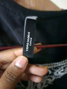 Black Embroidered Kurta Top
