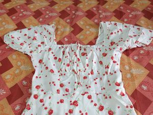 Floral Midi Dress - Cute &amp; Timeless