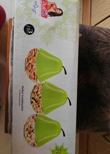 Set of 3 Pear-shaped Bowls with Nuts