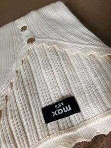 Cream Ribbed V-Neck Top