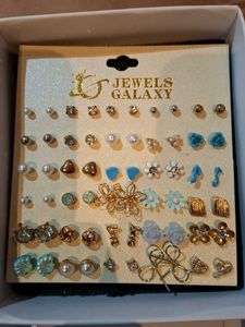 Jewels Galaxy Earring Set