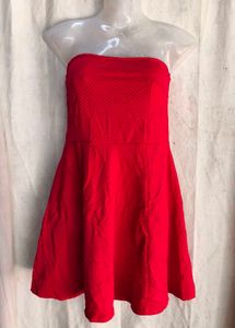 Chic Red Strapless Mini Dress