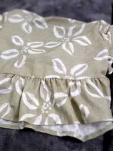 Tie-Front Floral Peplum Top
