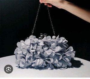 Elegant Floral Clutch Bag