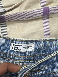 Stylish Blue Wash Jeans
