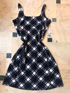 Chic Plaid Sleeveless Mini Dress