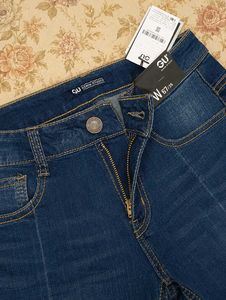 Dark Wash Distressed Skinny Jeans| Korean style