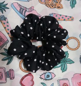 Scrunchies 6 Nos.