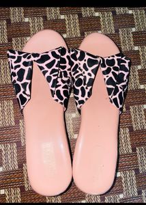 Stylish Wedge Sandals with Bow Detail
