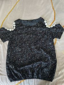 Floral Cold Shoulder Top