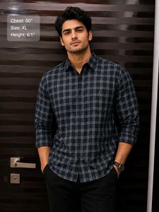 Men's Classic Plaid Button-Up Shirt