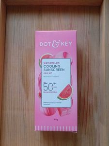 Dot & Key Watermelon Cooling Sunscreen