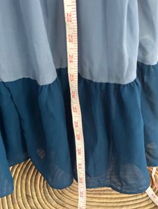 Ruffle Dress - Blue Sleeveless Size: 34-36