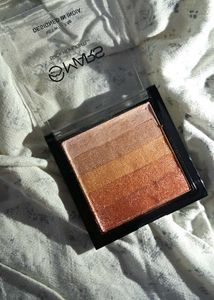 Mars Highlighter Palette