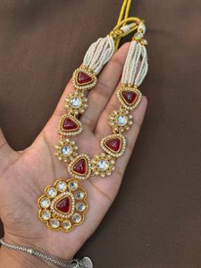 Exquisite Red Stone Necklace Set