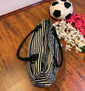 AUTHENTIC KIPLING Handbag