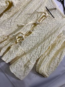 Chic Textured Peplum Top