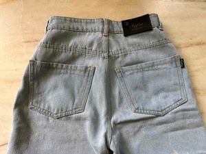 Light Wash Wide Leg Jeans