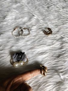 Assorted 3 pairs of  Earrings