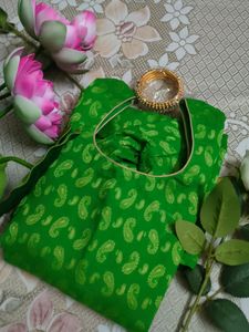 Green 💚 printed Kurtis For Women