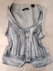 Levi's Denim Cropped Vest