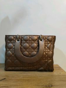 Stylish Quilted Handbag