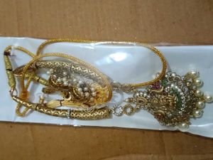 Exquisite Indian Kundan Necklace Set