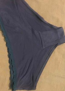 Comfortable Mauve Lace Trim Briefs