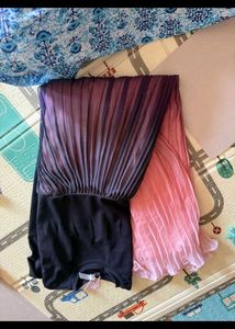 Elegant Ombre Pleated Midi Dress