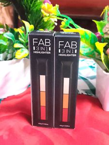 Pack of 2 Renee FAB 3in1 Strobe Highlighter Stick