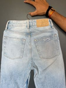 Light Wash Distressed Wide Leg Jeans