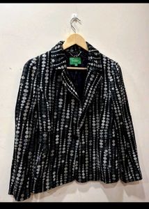 Short Blezer For Ladies and Girl's Wear