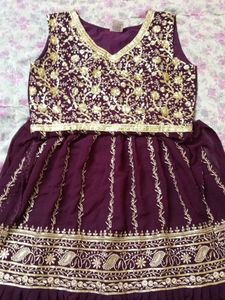 Elegant Purple Embroidered Kurta Set