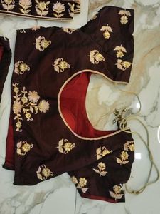 Elegant Embroidered Lehenga Choli Set
