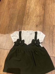 Adorable Baby Girl Dress 3-6M with Bows