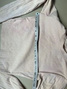 Cream Coloured Crop Top With Full sleeves