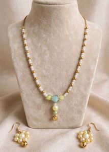 Elegant Pearl & Gold Necklace Set