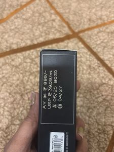 Lakme Glitterati Luminous Skin Tint